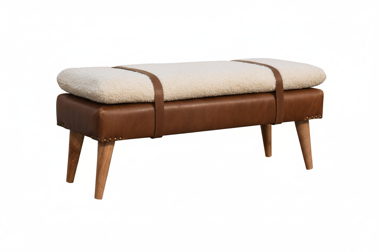 Bouclé-penkki nahkayksityiskohdilla | Ruskea nahka & pehmeä bouclé